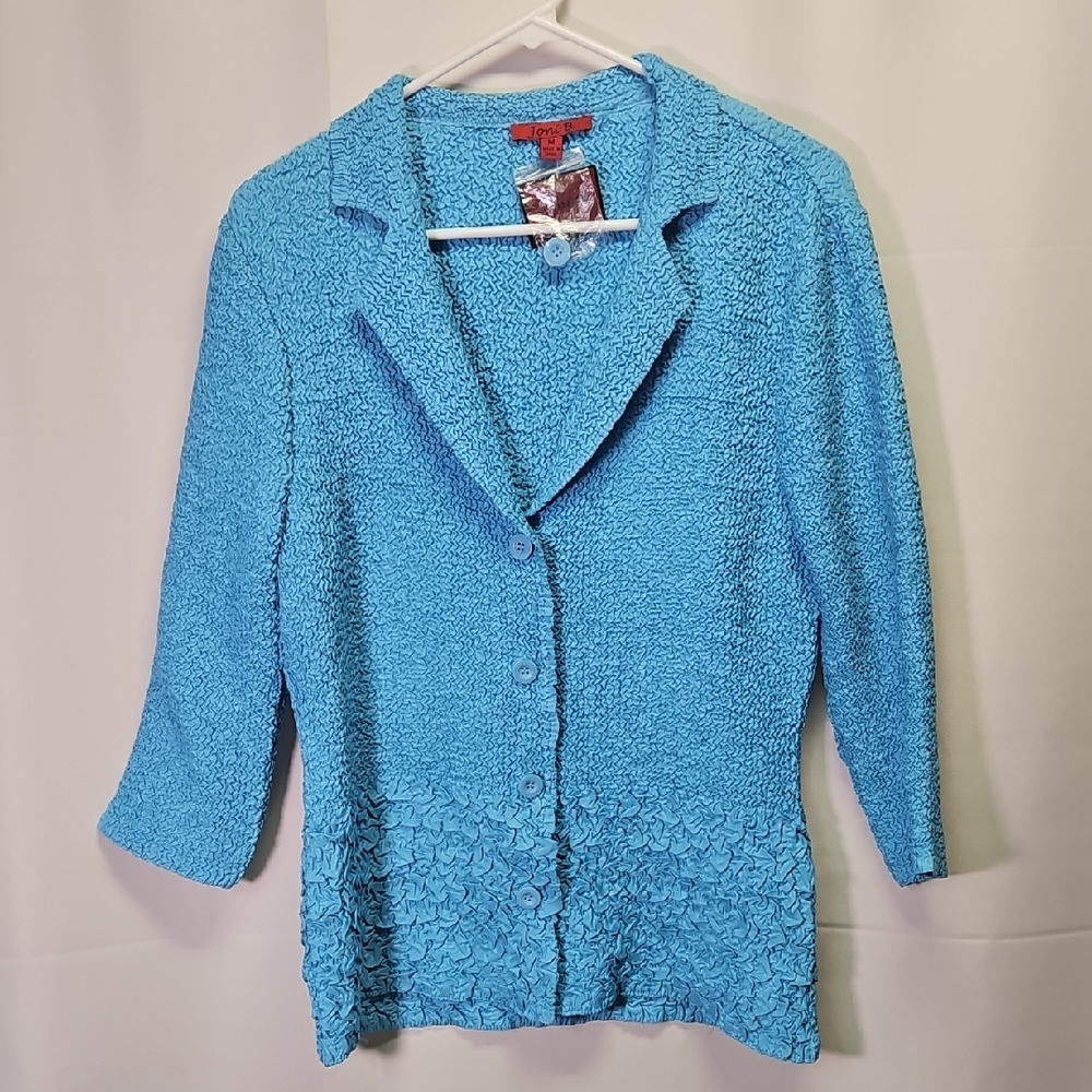 Joni B. Textured Blue Blouse NWT